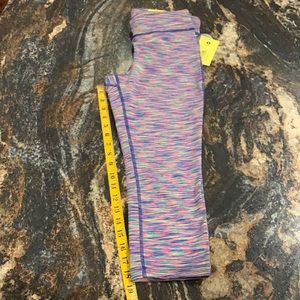 NWT Xersion Capri Active Leggings